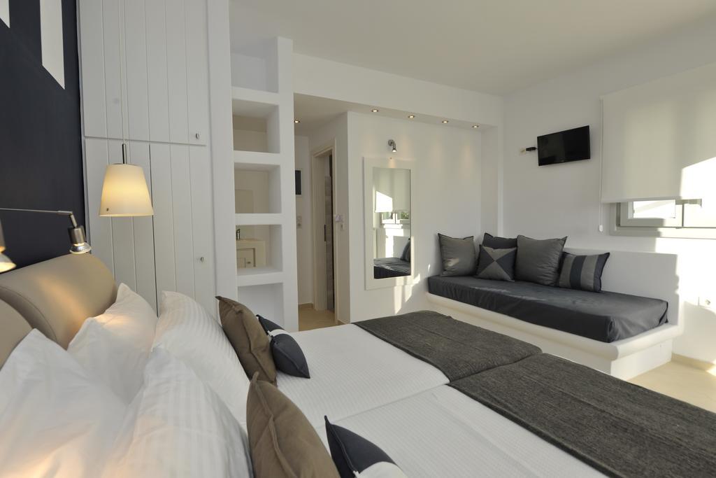 Romantica Suites Naousa Room photo