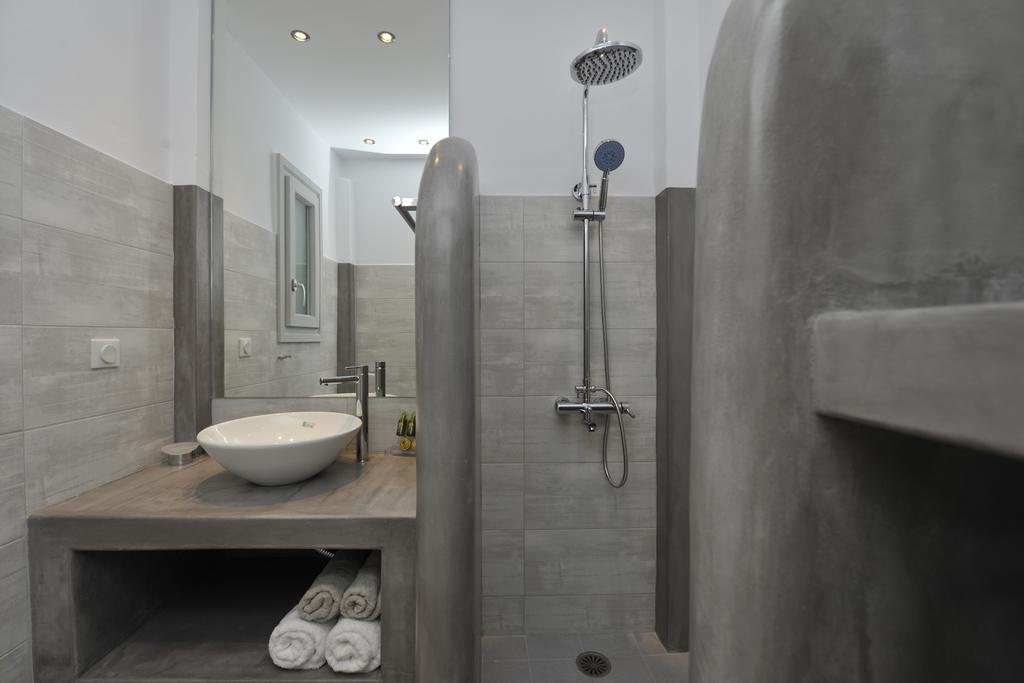 Romantica Suites Naousa Room photo